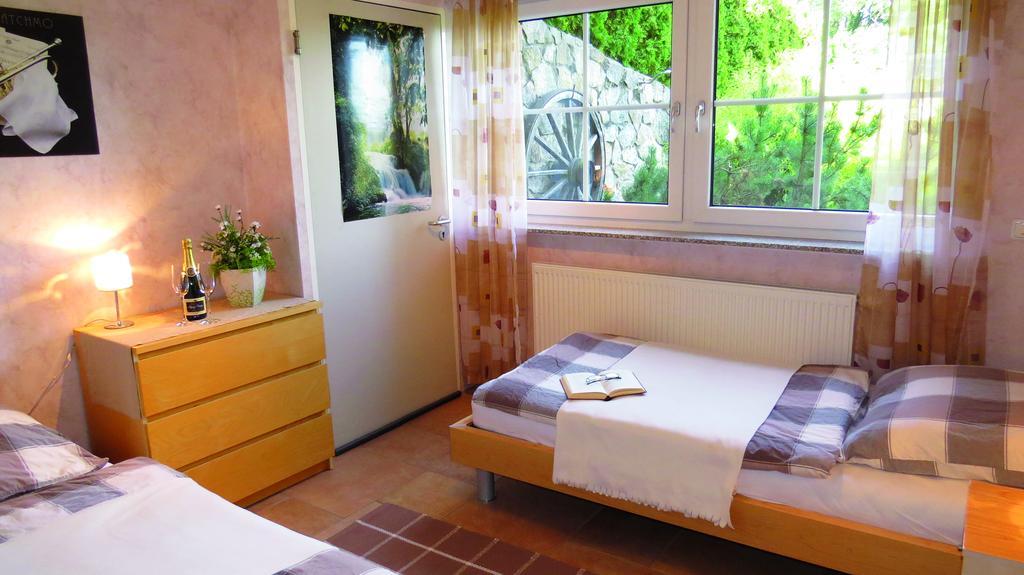 Wellness Apartments Sophienhoehe Am Teich メッヒャーニッヒ 部屋 写真